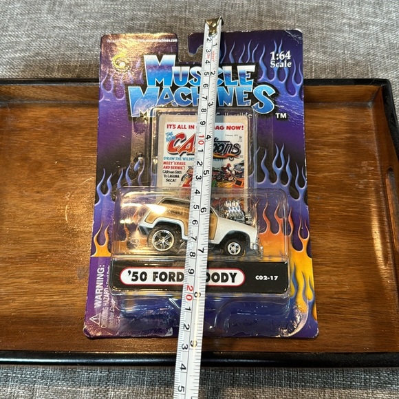 Muscle Machines 1950 '50 Ford Woody 1:64 Scale 2002 Die Cast Adult Colle… - Picture 5 of 7